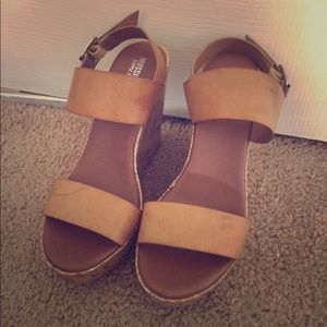 Tan wedges